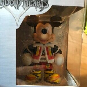 Mickey Mouse Disney Kingdom Hearts Vinimates Figure